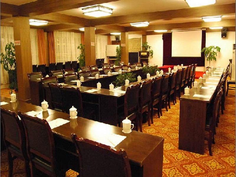 He XI Resort Hotel Lijiang  Zewnętrze zdjęcie